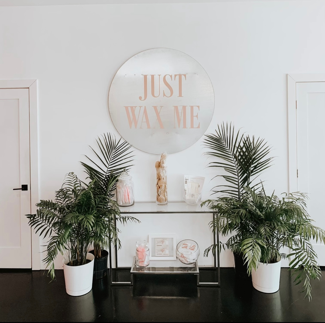 Just Wax Me waxing studio interior in Medford, Oregon